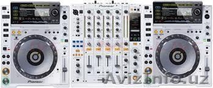 White Limited Edition 2 X Pioneer CDJ-2000   Pioneer DJM-900 Mixer. - Изображение #2, Объявление #738337