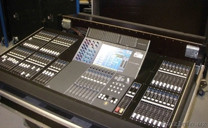 Yamaha PM4000 консол
