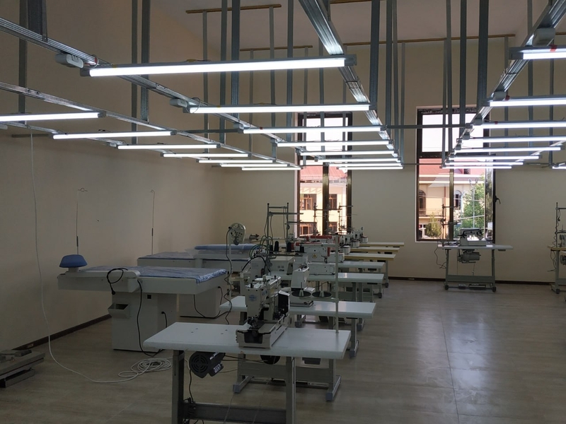 Швейные Машинки продаются по низким ценам ! Звоните договоримся) - Изображение #5, Объявление #1734691