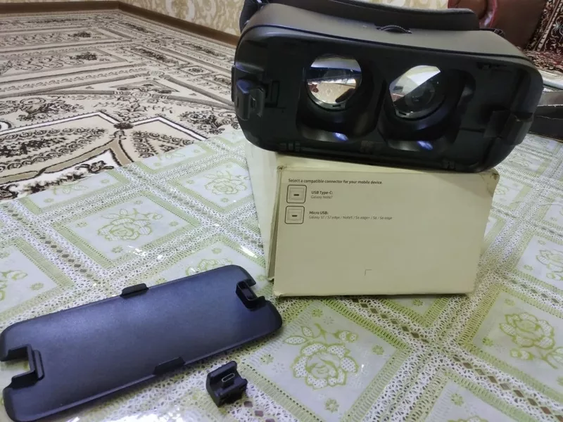 Продается Samsung Gear VR 2 - Изображение #2, Объявление #1752014